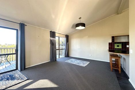 Photo of property in 141 Colwill Road, Massey, Auckland, 0614