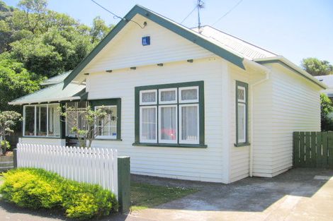 Photo of property in 22 Tapiri Street, Hataitai, Wellington, 6021