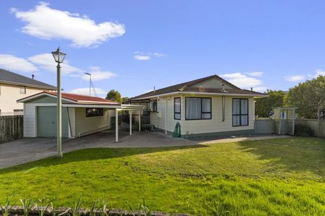 Photo of property in 20 Bastia Avenue, Bastia Hill, Whanganui, 4500