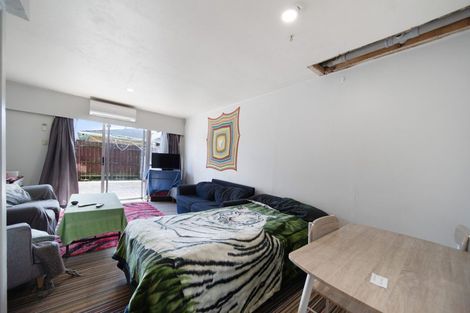 Photo of property in 2/45 Kenderdine Road, Papatoetoe, Auckland, 2025