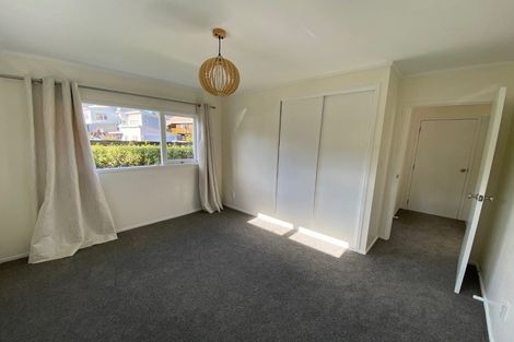 Photo of property in 28 Merriefield Avenue, Forrest Hill, Auckland, 0620