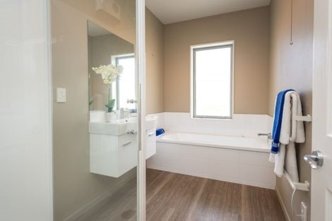 Photo of property in 8 Burford Way, Rolleston, 7615