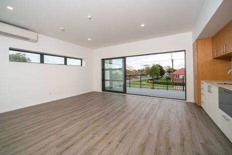 Photo of property in 4/69 Suva Street, Upper Riccarton, Christchurch, 8041