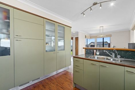 Photo of property in 42 Hillcrest Road, Otumoetai, Tauranga, 3110