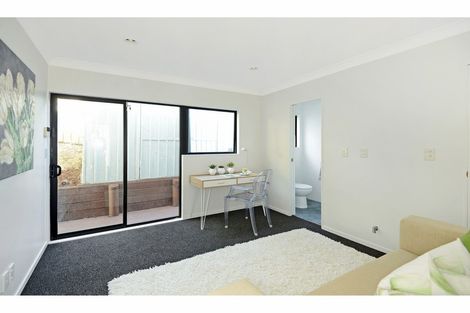 Photo of property in 20 Stephanie Close, Glenfield, Auckland, 0629