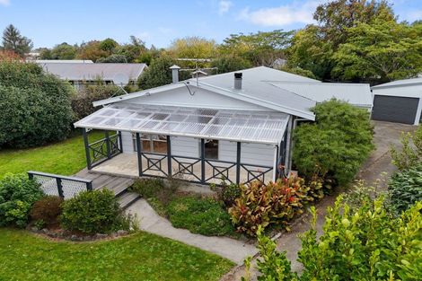 Photo of property in 33 Frederick Street, Carterton, 5713