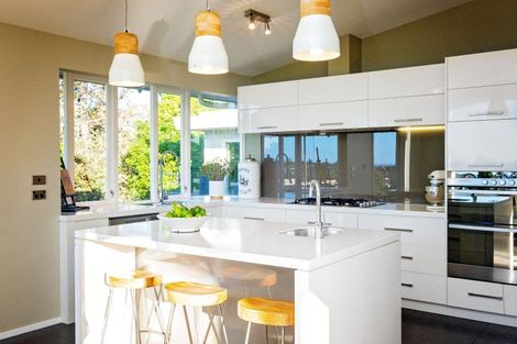 Photo of property in 55 Puflett Road, Havelock North, 4130
