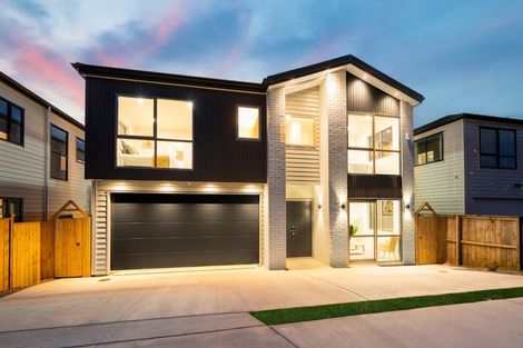 Photo of property in 21 Black Shed Road, Flat Bush, 2019