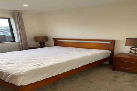 Photo of property in 3 Kahu Close, Orewa, 0931