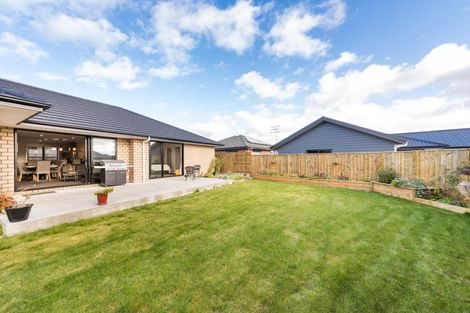 Photo of property in 6 Varsity Heights, Fitzherbert, Palmerston North, 4410