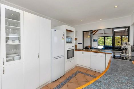 Photo of property in 8 Titore Way, Russell, 0202