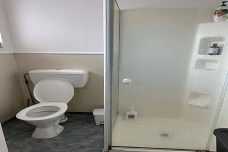 Photo of property in 5 Sharda Grove, Paraparaumu Beach, Paraparaumu, 5032