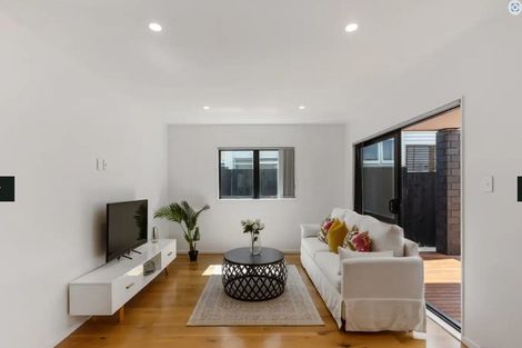 Photo of property in 19a Muir Avenue, Mangere Bridge, Auckland, 2022