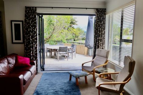 Photo of property in 7 Frenz Drive, Titirangi, Auckland, 0604