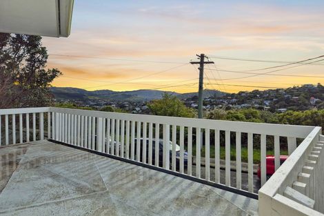 Photo of property in 10 Voltaire Street, Karori, Wellington, 6012