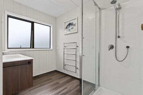 Photo of property in 1 Cullen Street, Mangawhai Heads, Mangawhai, 0505