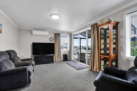 Photo of property in 1/5 Waimea Street, Westown, New Plymouth, 4310