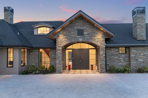 Photo of property in 23 Miharo Lane, Queensberry, Cromwell, 9383