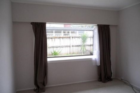 Photo of property in 2/17 Cambourne Road, Papatoetoe, Auckland, 2025