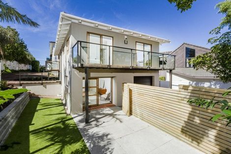 Photo of property in 23 Beach Road, Castor Bay, Auckland, 0620