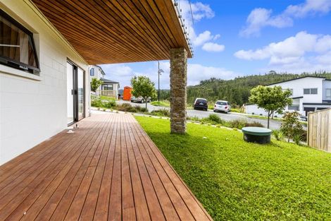 Photo of property in 50 Pacific Heights Road, Orewa, 0931