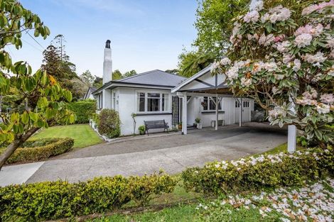 Photo of property in 12 Brooklands Road, New Plymouth, 4310