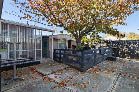 Photo of property in 467 Featherston Street, Palmerston North, 4414