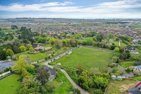 Photo of property in 41b Gracechurch Drive, Flat Bush, Auckland, 2016