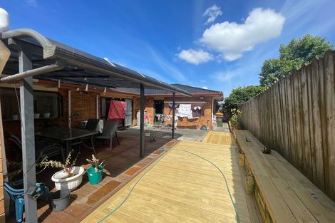 Photo of property in 5 Hawkley Close, Flat Bush, Auckland, 2019