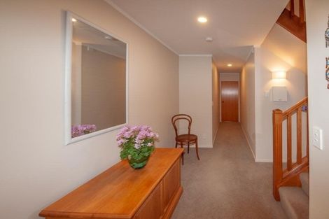 Photo of property in 10 Myers Grove, Churton Park, Wellington, 6037