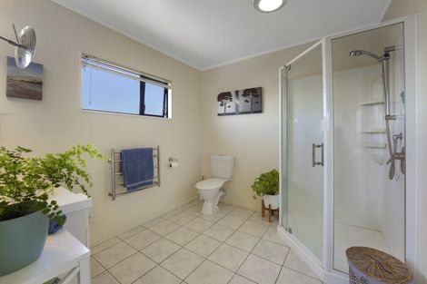 Photo of property in 31 The Masthead, Whitby, Porirua, 5024