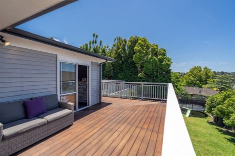 Photo of property in 8 Castleton Street, Birkdale, Auckland, 0626