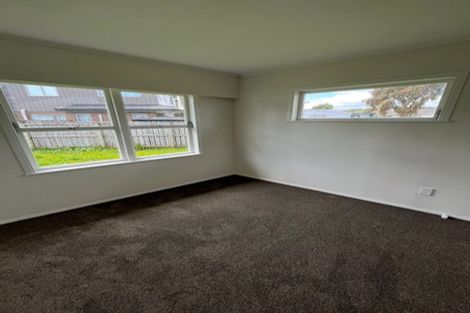 Photo of property in 112 Cargill Street, Papakura, 2110