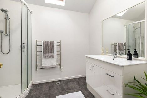 Photo of property in Colombo St Apartments, 4/10 Colombo Street, Newtown, Wellington, 6021