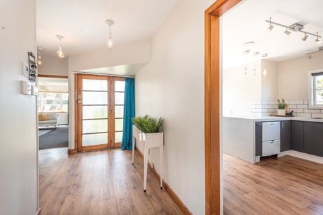 Photo of property in 3 Croziers Road, St Albans, Christchurch, 8052