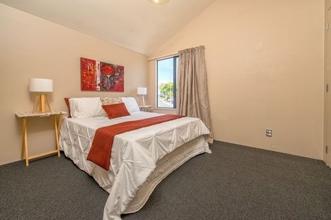 Photo of property in 57 Malaspina Place, Papatoetoe, Auckland, 2025