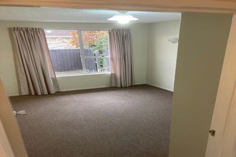 Photo of property in 50 Chipping Lane, Redwood, Christchurch, 8051