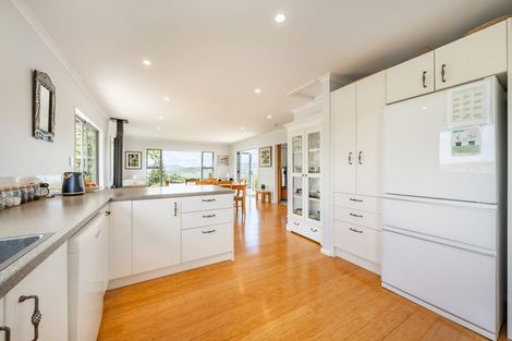 Photo of property in 12 The Track, Plimmerton, Porirua, 5026
