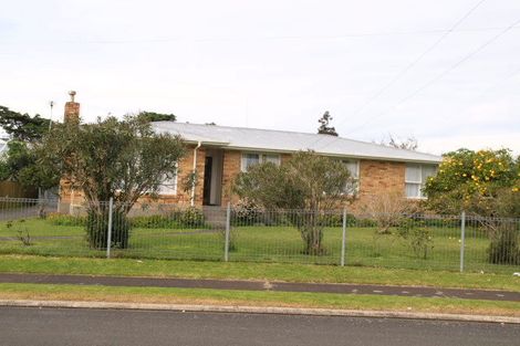 Photo of property in 3 Moffitt Place, Mangere East, Auckland, 2024