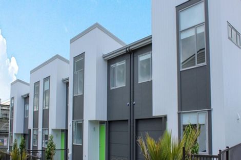 Photo of property in 1 Gallipoli Place, Flat Bush, Auckland, 2019