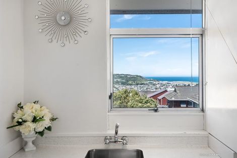 Photo of property in 23uc7 Rangitane Street, Maupuia, Wellington, 6022