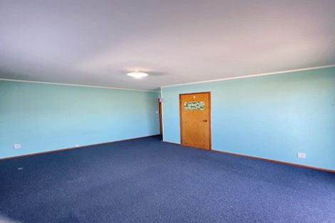 Photo of property in 34 Glenbervie Crescent, Massey, Auckland, 0614