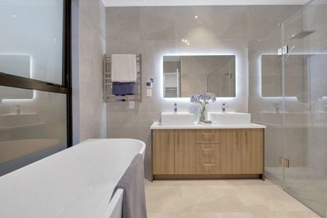 Photo of property in 14 Alluvial Street, Flat Bush, 2019