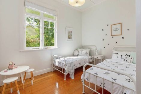 Photo of property in 22 Rimu Street, New Lynn, Auckland, 0600