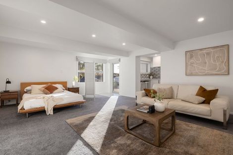 Photo of property in 1 Woodstock Road, Fairfield, Hamilton, 3214