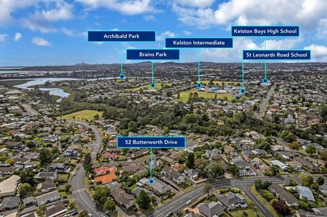 Photo of property in 1/52 Butterworth Drive, Glendene, Auckland, 0602