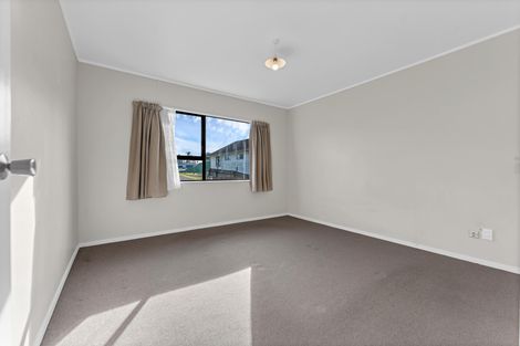 Photo of property in 9b Boundary Road, Opaheke, Papakura, 2113
