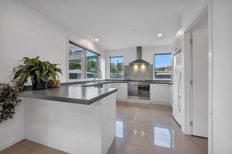 Photo of property in 4 Cherry Lane, Hurdon, New Plymouth, 4310