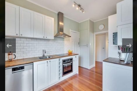 Photo of property in 2/24 Miller Road, Mangere Bridge, Auckland, 2022