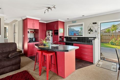 Photo of property in 1 Solway Place, Mount Maunganui, 3116